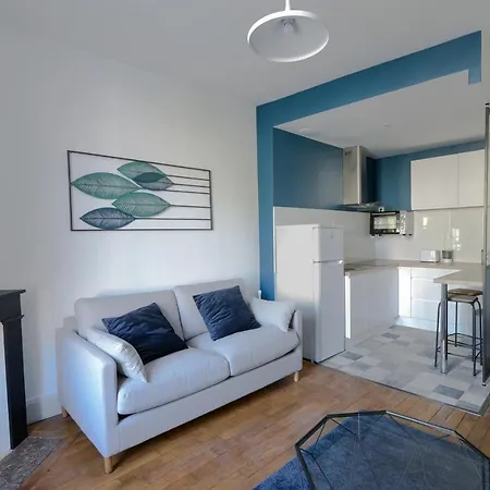 Le Palais Des Thermes *