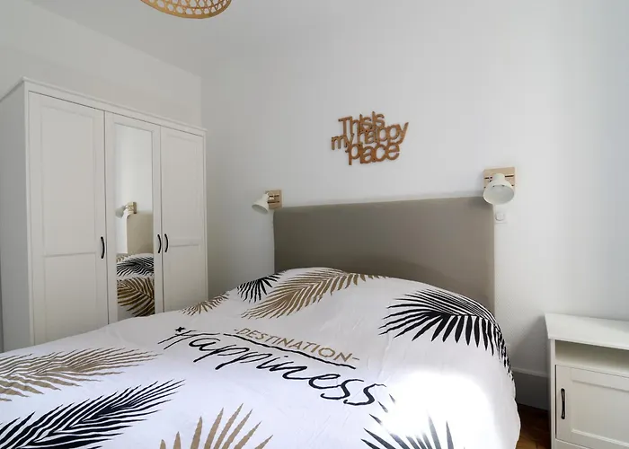 Le Palais Des Thermes 南锡